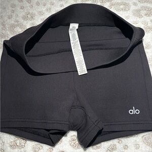 ALO Yoga Black High Waist Women Shorts